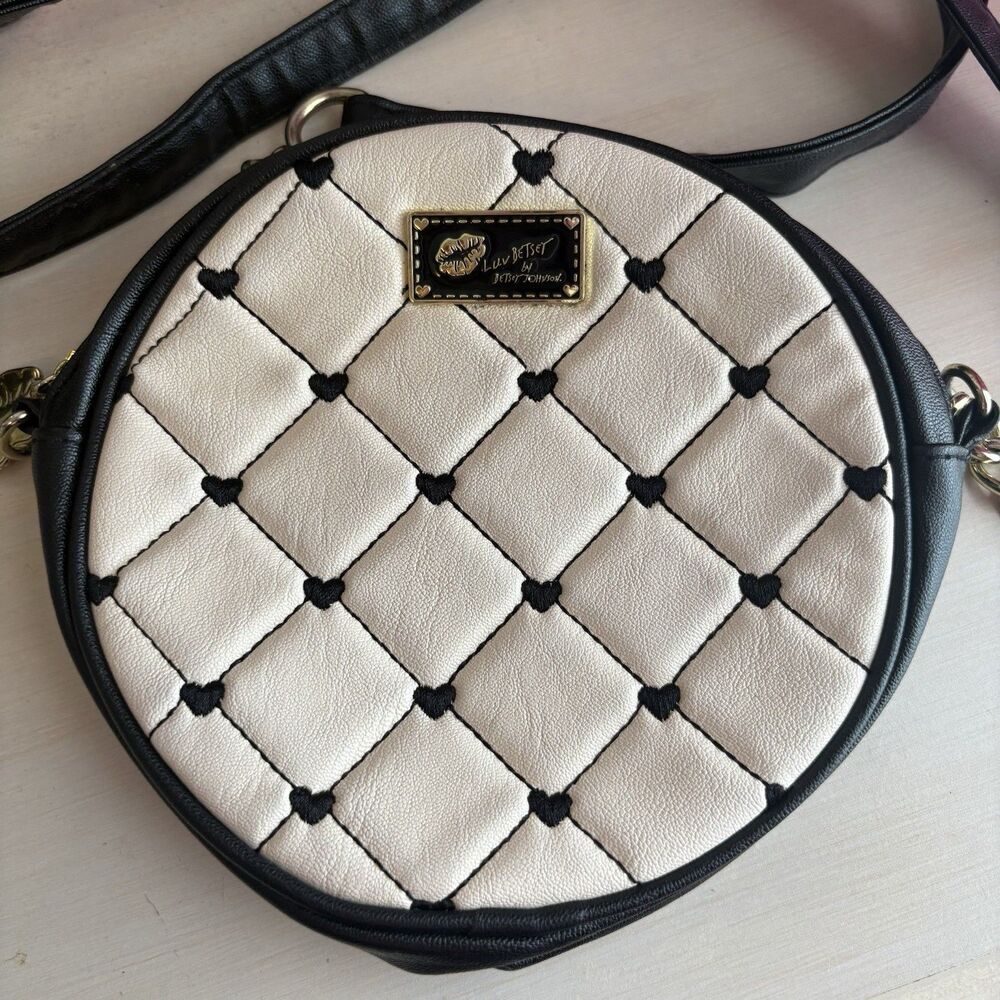 Luv Betsey Johnson Black/White Quilted Round Small Crossbody Purse w/ Hearts